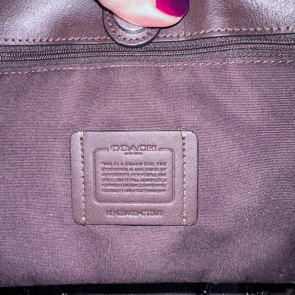 Coach City Large Bucket Bag in a dark brown pebbled leather - Picture 8 of 8